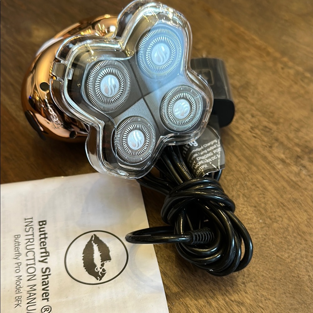 Butterfly Pro Shaver in Rose Gold